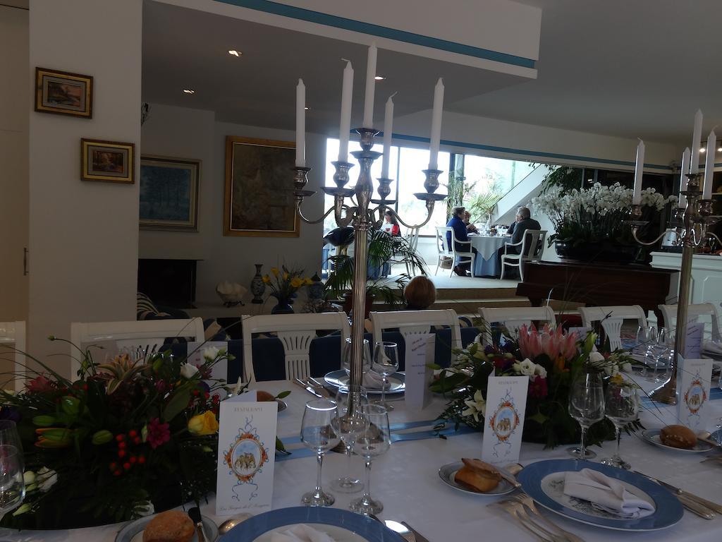 Hostellerie Restaurant Les Gorges De L'Aveyron Bruniquel Kültér fotó