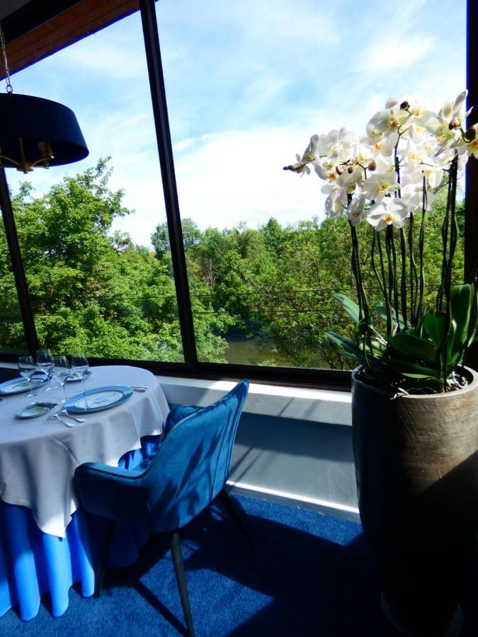 Hostellerie Restaurant Les Gorges De L'Aveyron Bruniquel Kültér fotó